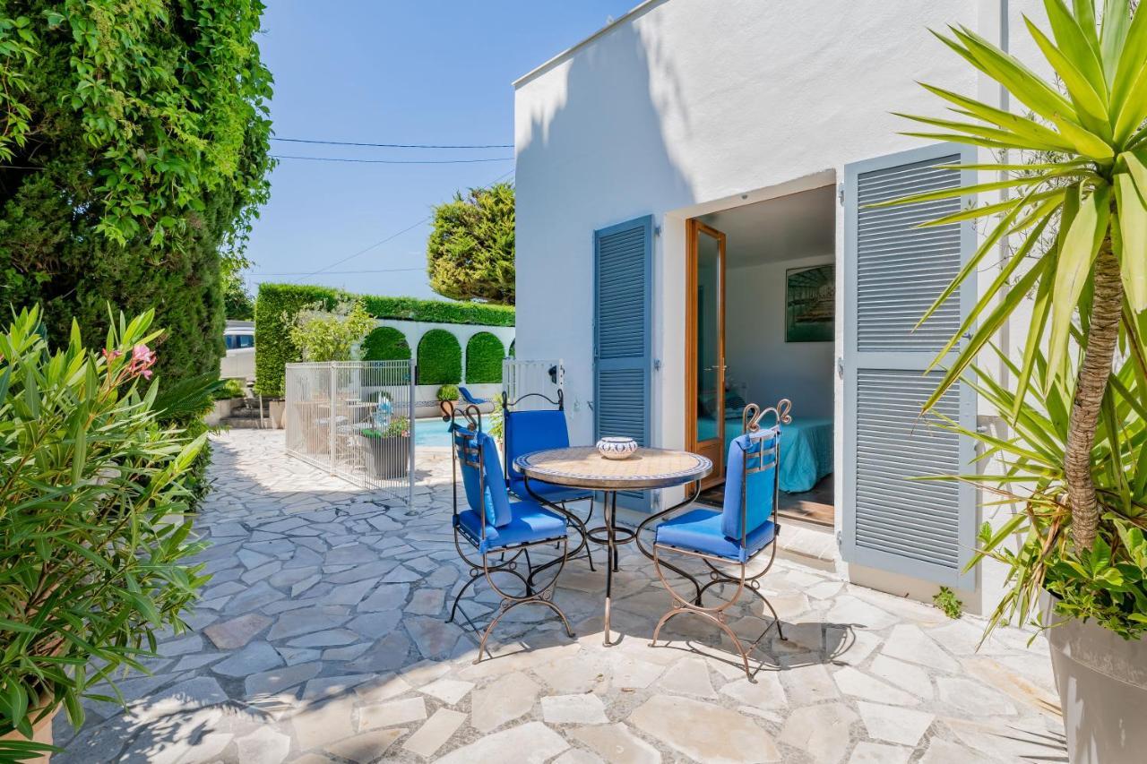 Le Patio des Mimosas par Dodo-a-Cassis Exterior foto